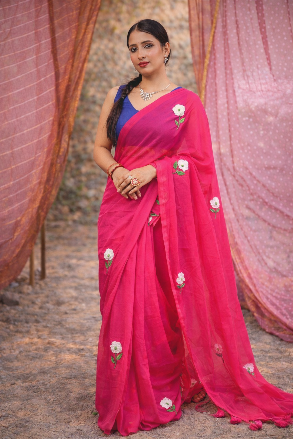 Gulabi Noor